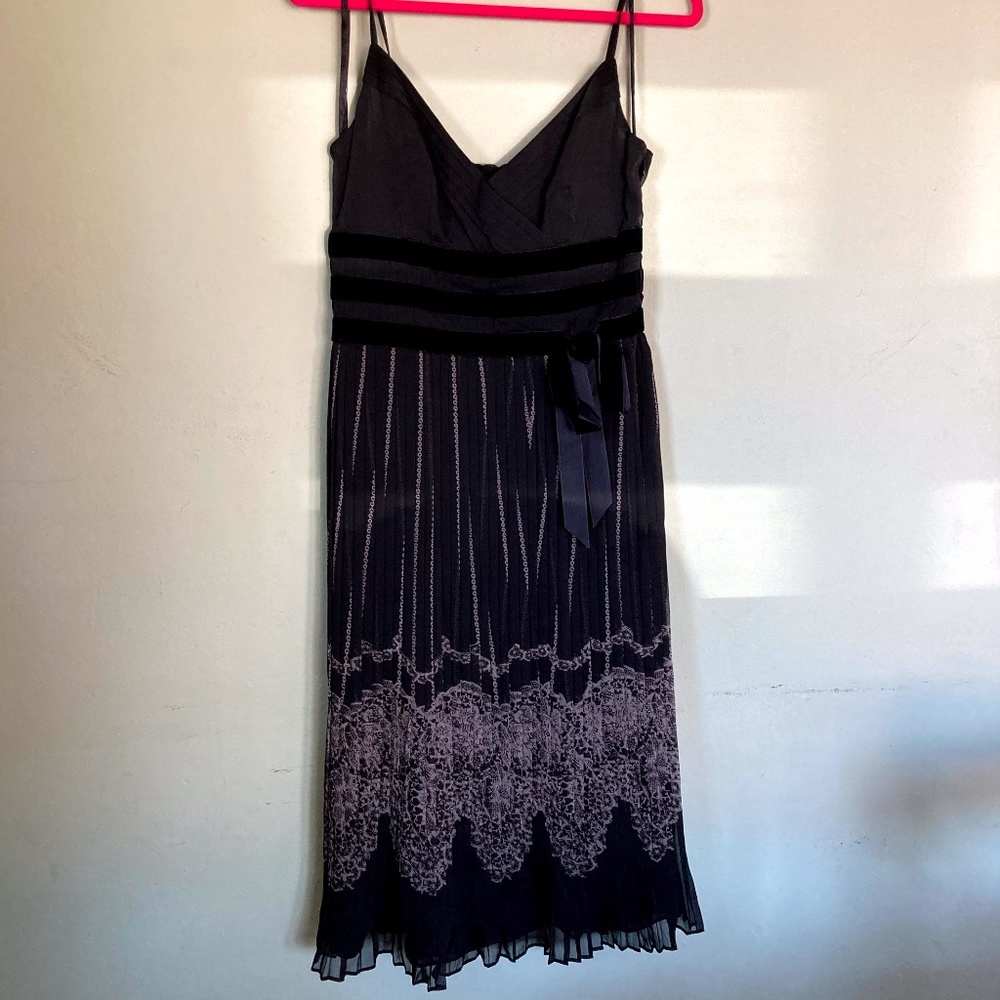 Ann Taylor LOFT Pleated LBD Dress Size 2 / S